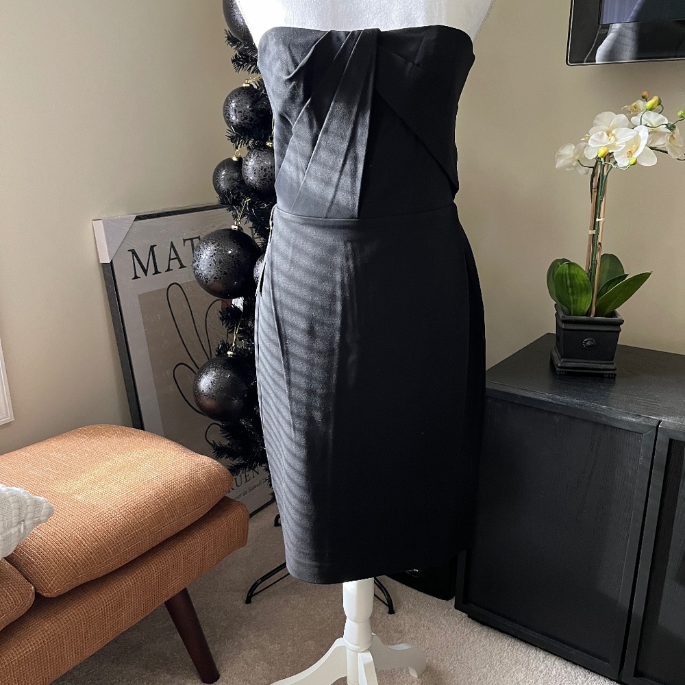 New! Event! Ann Taylor Strapless Ponte Dress